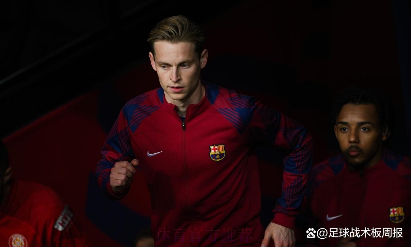 莱因克尔:巴萨像对待一块肉一样对德容 非常离谱 莱因克尔:巴萨像对待一块肉一样对德容 非常离谱